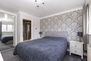 Bed- click for photo gallery